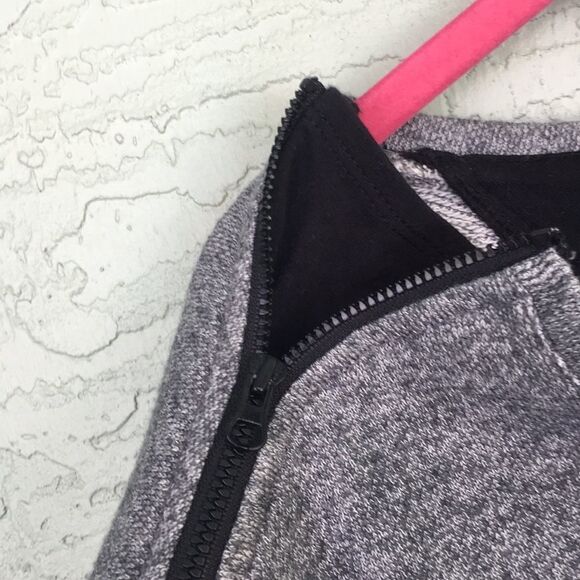 Cynthia Rowley Sz M Zippers On Shoulder - Picture 7 of 12